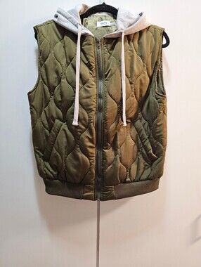 Blueivy Olive Green Quilted Hooded Vest with Gray Hood